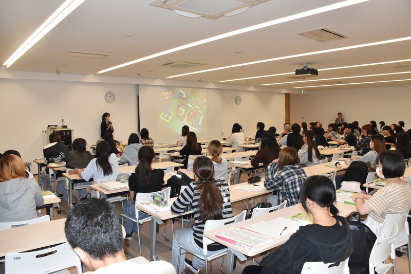 短大が30年で半減、27年度までに49校閉校へ　保育士不足に懸念