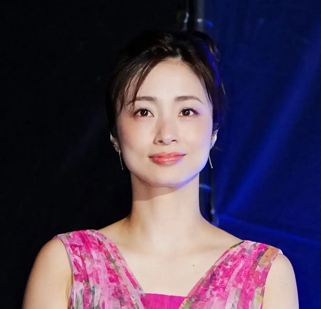 【芸能】上戸彩　泣きじゃくる長女を寝かしつけてくれた超有名俳優明かす 「30分くらいかけて寝かしつけてくれた」