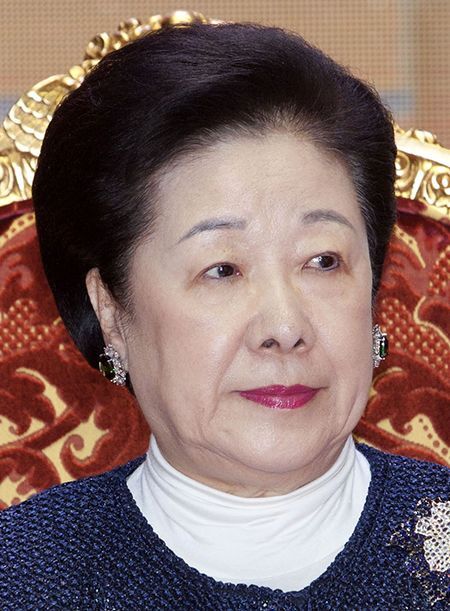 「高市早苗氏が自民党総裁になることが天の最大の願い」統一教会“マル秘報告書”3200ページに記された自民党との蜜月