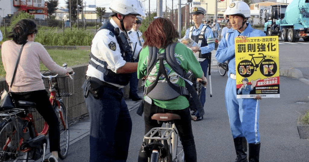 【乗り物】車で違反しなくても…自転車の違反で車の免停347件　大阪で激増、「危険性帯有」適用