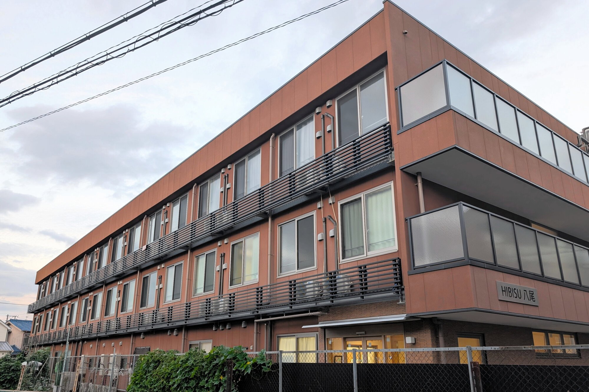 老人ホームの入所者35人分、無断で不在者投票容疑　3人書類送検－大阪府