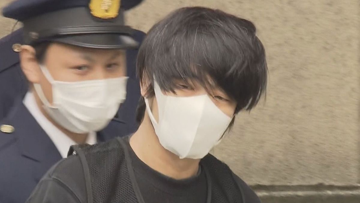 安倍氏銃撃の瞬間『関係者の髪が跳ね上がる』警察官が証言「関係者・聴衆に当たった可能性」 山上徹也被告の第4回公判