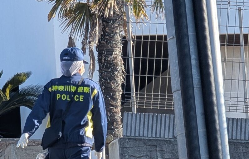 【神奈川】鎌倉市の住宅「鉄パイプで殴られた」　目出し帽の複数人が約40万円奪い逃走