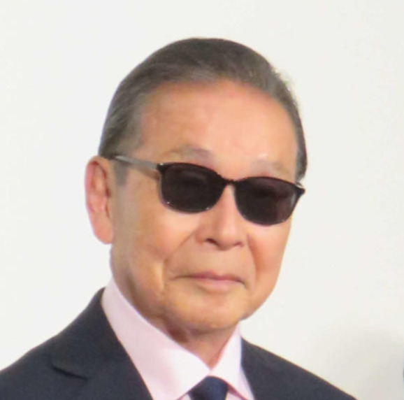 タモリ「昭和のせいですかね…レコード4000枚…物が捨てられない」「物がない時代に育ったから」“昭和100年”にしみじみ