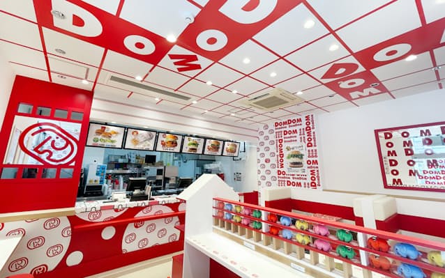 ドムドムバーガー、立地や商品｢非･常識｣で躍進　41カ月連続の増収