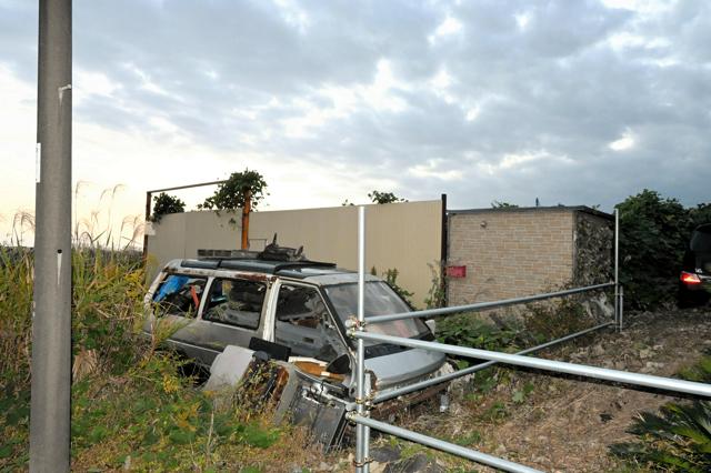 覚醒剤「キャラ入り」錠剤5万錠押収　田園地帯に加工拠点、男ら逮捕