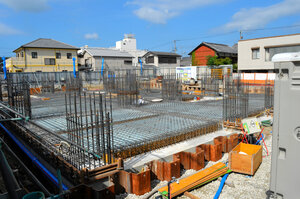 民家の隣に高さ50mホテル、住民が反発　背景に70年前の都市計画－淡路島