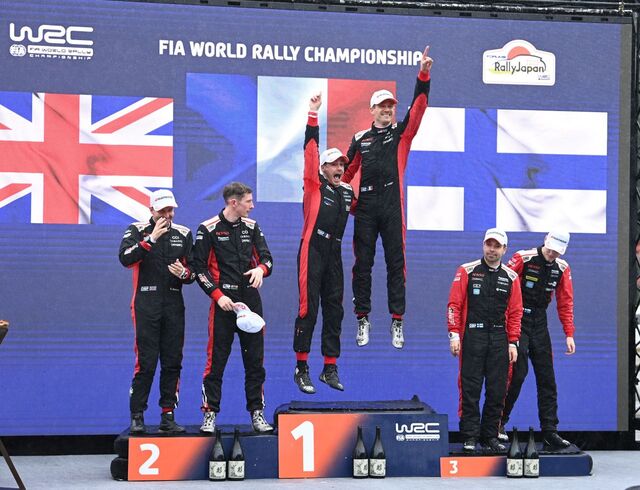 【ラリージャパン】トヨタが表彰台独占　鉄人オジエが今季6勝目　豊田章男チームオーナーもサービスパークで大喜び