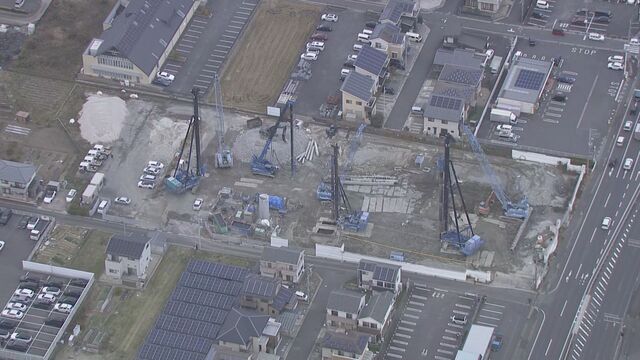 【三重】結婚式場の解体現場で土砂崩れ 60代男性作業員が巻き込まれる 呼びかけに応じず心肺停止 コンクリート杭撤去の作業中 鈴鹿市