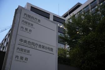 防衛装備品の海外輸出推進「肯定的」68・3％　内閣府の自衛隊に関する調査