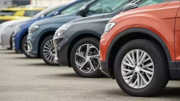 【経済】「月7万円でアルファードに乗れる」の落とし穴…残クレ依存で日本の自動車市場が“サブプライム化”している危険な現実