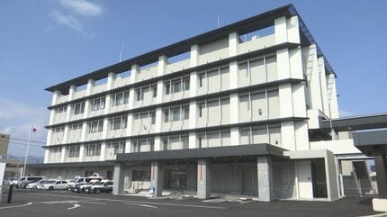 「ムラムラして出しました」レンタルショップのアダルトコーナーの前で…78歳の男を逮捕