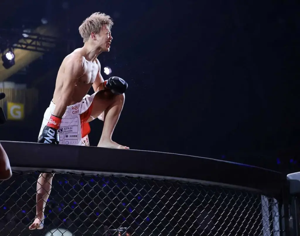 【格闘技】武尊が電撃引退表明！8カ月ぶり復帰戦で涙の2RTKO勝利　ラストマッチはロッタンと再戦へ