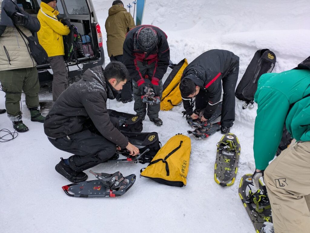 【青森】スノーモービルで入山し雪崩に巻き込まれたか　遭難は8人で「全員無事」と連絡とれる
