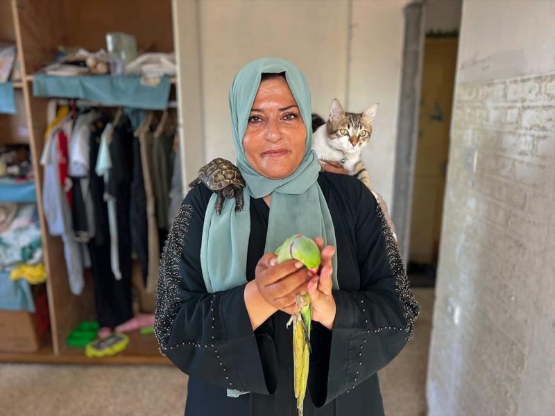 【パレスチナ】幸運のネコ、ぼろぼろのサッカーボール…2年間の戦争でガザ住民が手放さなかったもの