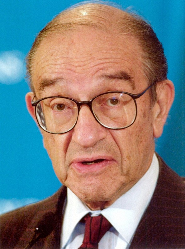 歴代FRBトップ、議長捜査非難　連名声明「独立性攻撃する試み」