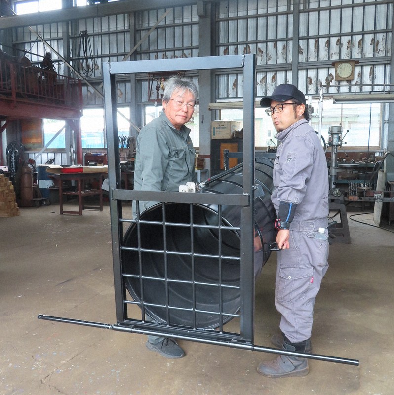 【|（|・|(|ｪ|)|・|）|】クマ捕獲用の箱わな「入るベアー2」開発　注文相次ぐ　軽量化に成功　秋田