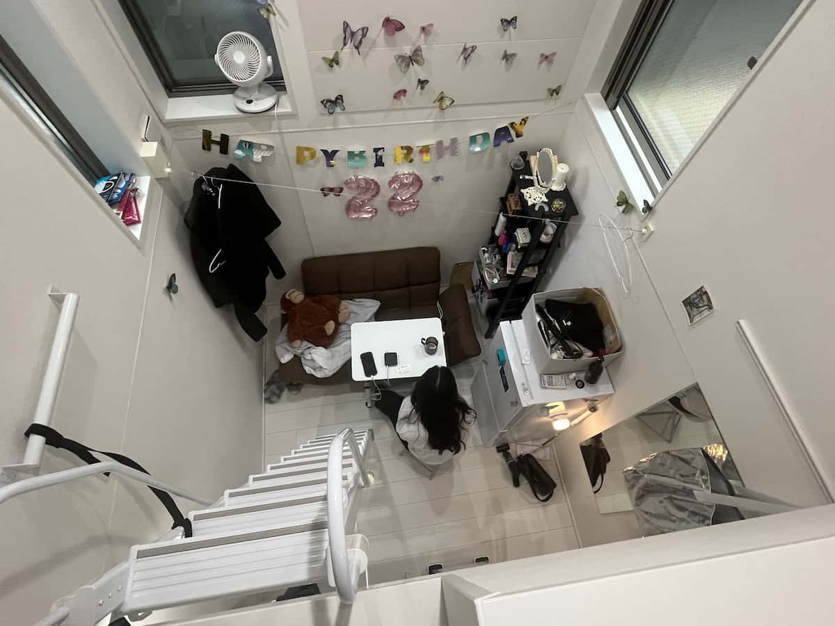 【暮らし】わずか9平方メートル…都心に近い「極小」アパートが若者に人気　狭くても“住めば都”