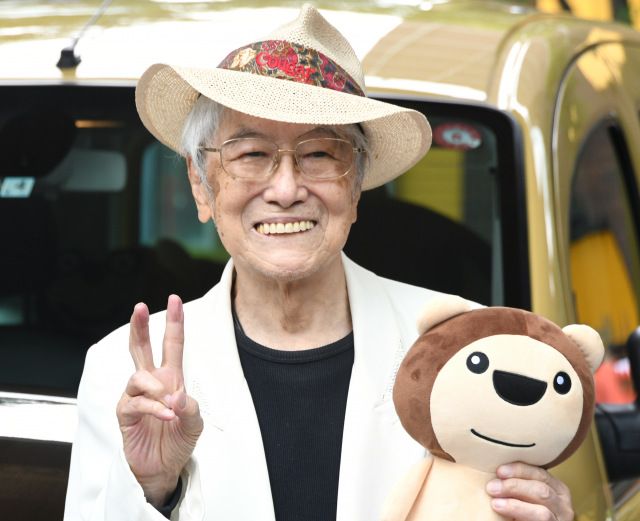 【ありがとう】 「まさに神様の位」…浜村淳、91歳誕生日に祝福の声 笑顔の近影 「田原総一朗さんからもお祝いの品」