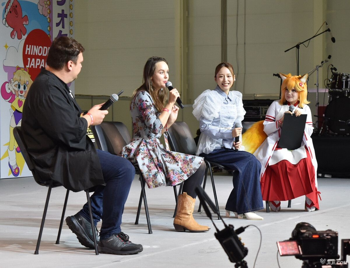 【国際】平野綾さん、モスクワのフェスに登場　日本文化に根強い人気　ロシア
