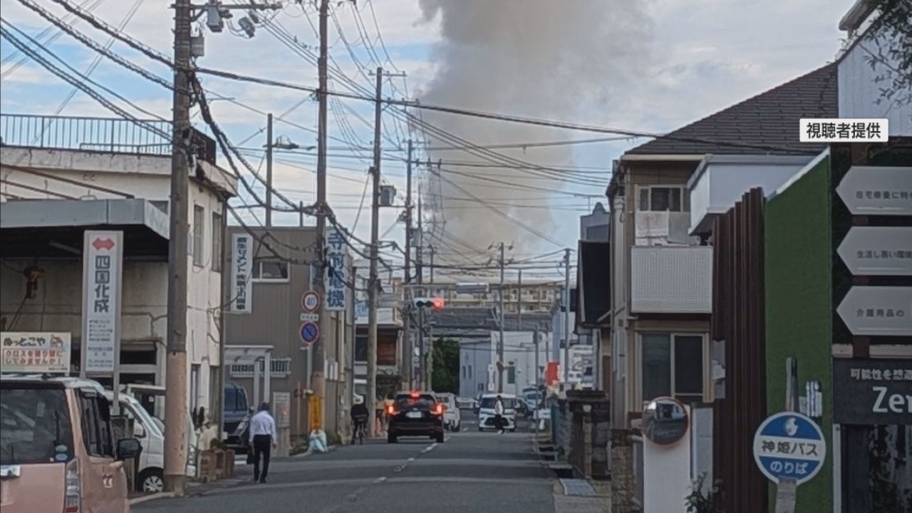 【兵庫姫路】オーブントースターでカレーせんべい乾かしていたら火事…事務所と住宅をほぼ全焼