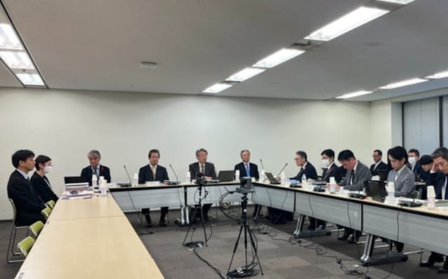 生活保護引き下げ(の見直し)、物価指標で再改定は「困難」　厚労省が見解