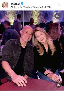 【テニス】「この素晴らしい女性と過ごして２４年」アンドレ・アガシさん、妻シュテフィ・グラフさんとの２ショ公開