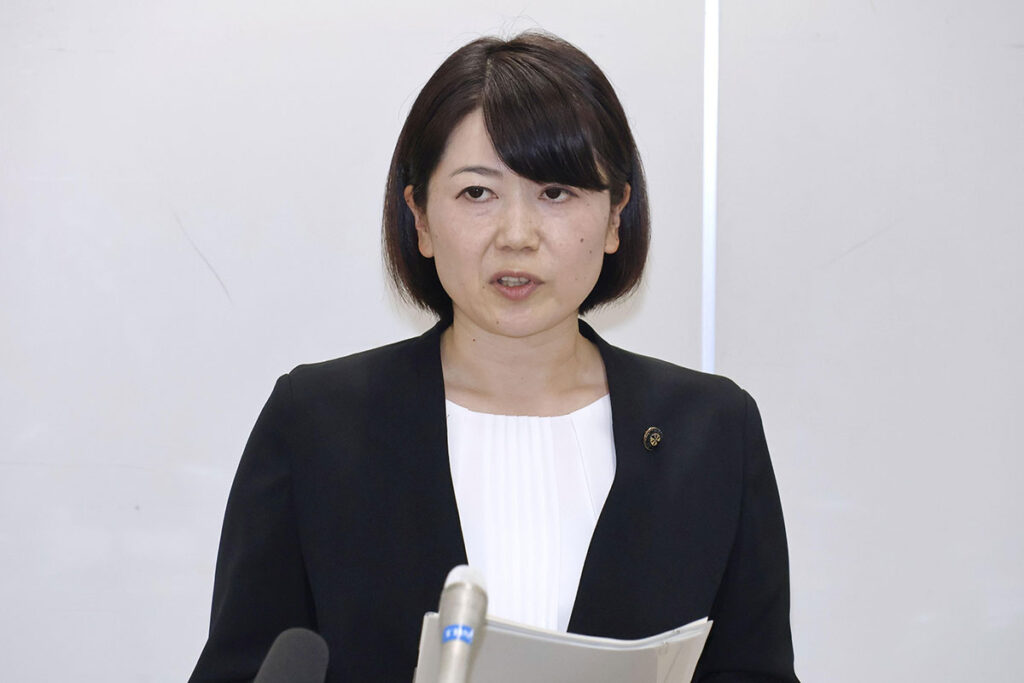 【ラブホ】「助けて、と年上の男性市議に涙目で…」ホテル密会前橋市長、活動再開に向けて地ならしか「彼女のシナリオ通りに進んでいる」