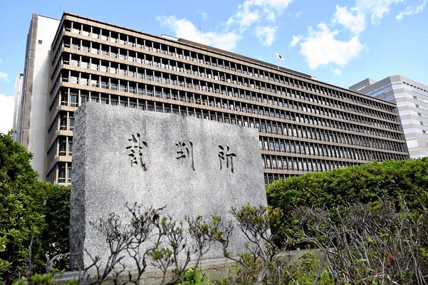 【大阪】服を脱ぐよう要求し画像拡散、女子中学生同士のLINEいじめ訴訟で和解…180万円を支払う条件