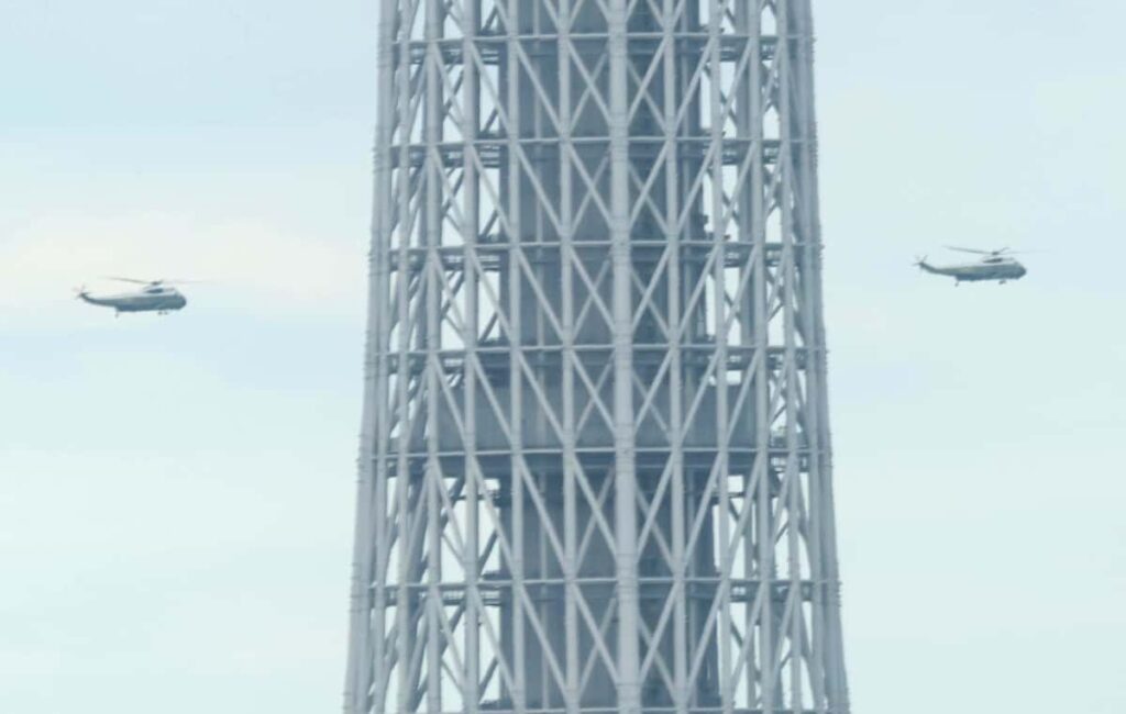 東京の空を舞った日米の絆　トランプ大統領と高市首相が米軍ヘリ「マリーンワン」に同乗