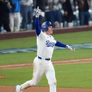 【米大リーグ】ドジャースが延長18回劇的サヨナラ勝ち フリーマンがサヨナラ弾! 6時間39分の死闘制して2勝1敗 大谷翔平2発5四球であす先発