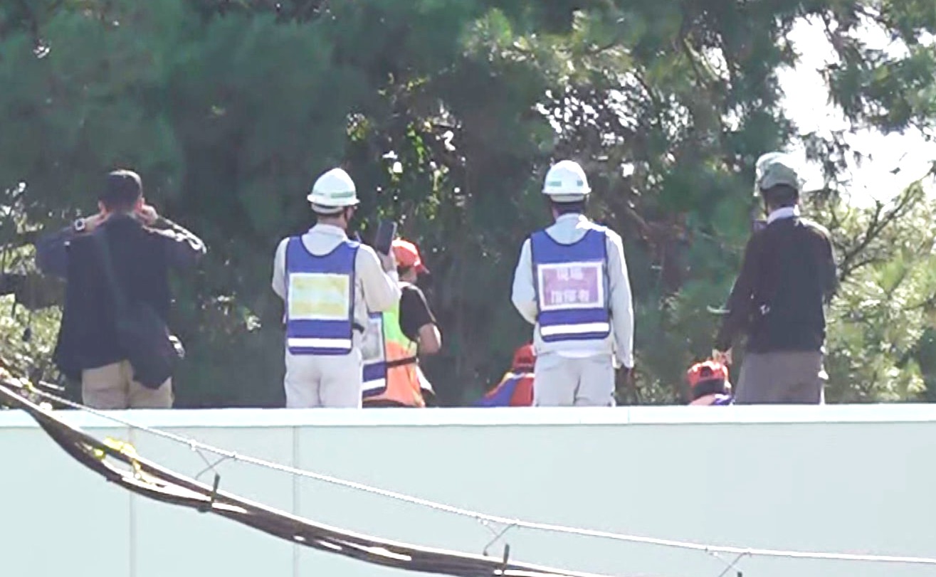 【福井】「ウォー!とクマが…」 園児をホールに集め「発砲音が聞こえないように」読み聞かせ 親子クマを緊急銃猟で駆除 勝山市