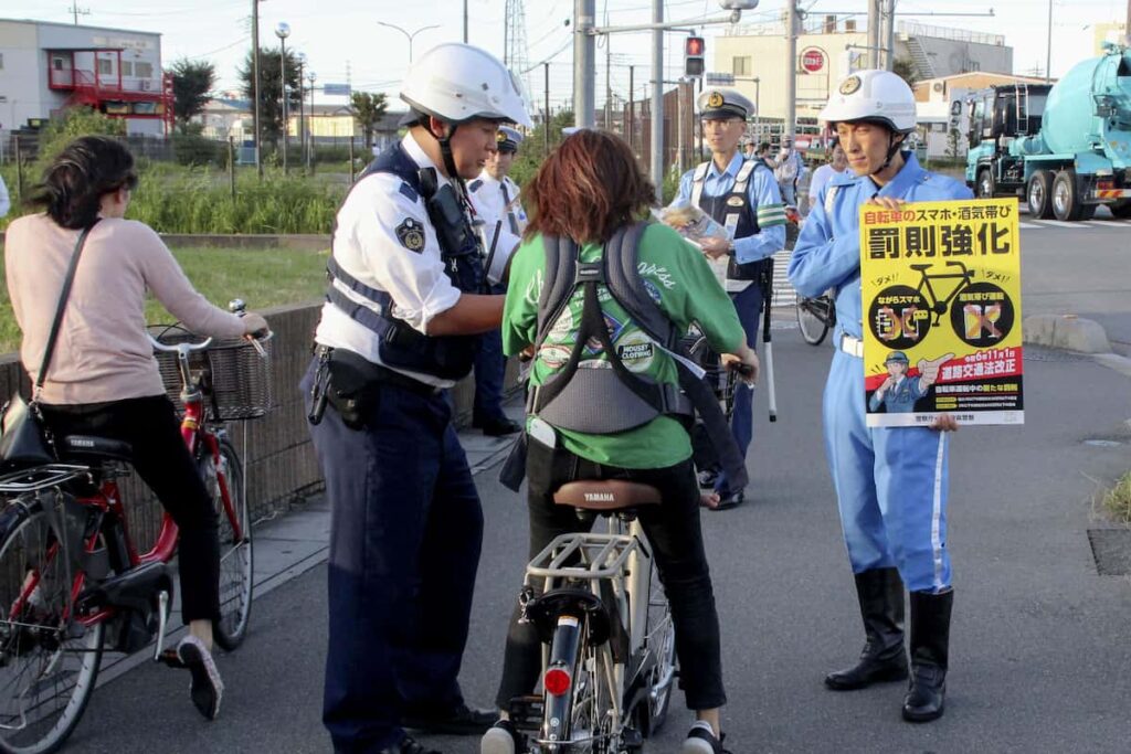 「自転車の違反で車の免停」急増…警察「自転車で安全意識が低い人は車でも事故を起こす恐れがある」