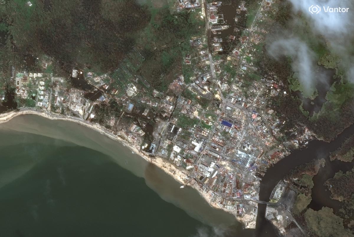 【国際】史上最強級ハリケーン「メリッサ」、カリブ海の島国ジャマイカを壊滅させる。衛星画像が明かす「破壊」の全貌