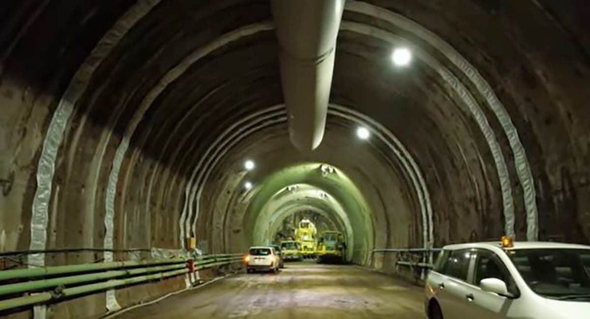 新東名高速、全線開通は２８年度以降に　神奈川のトンネル工事が難航　中日本高速が発表