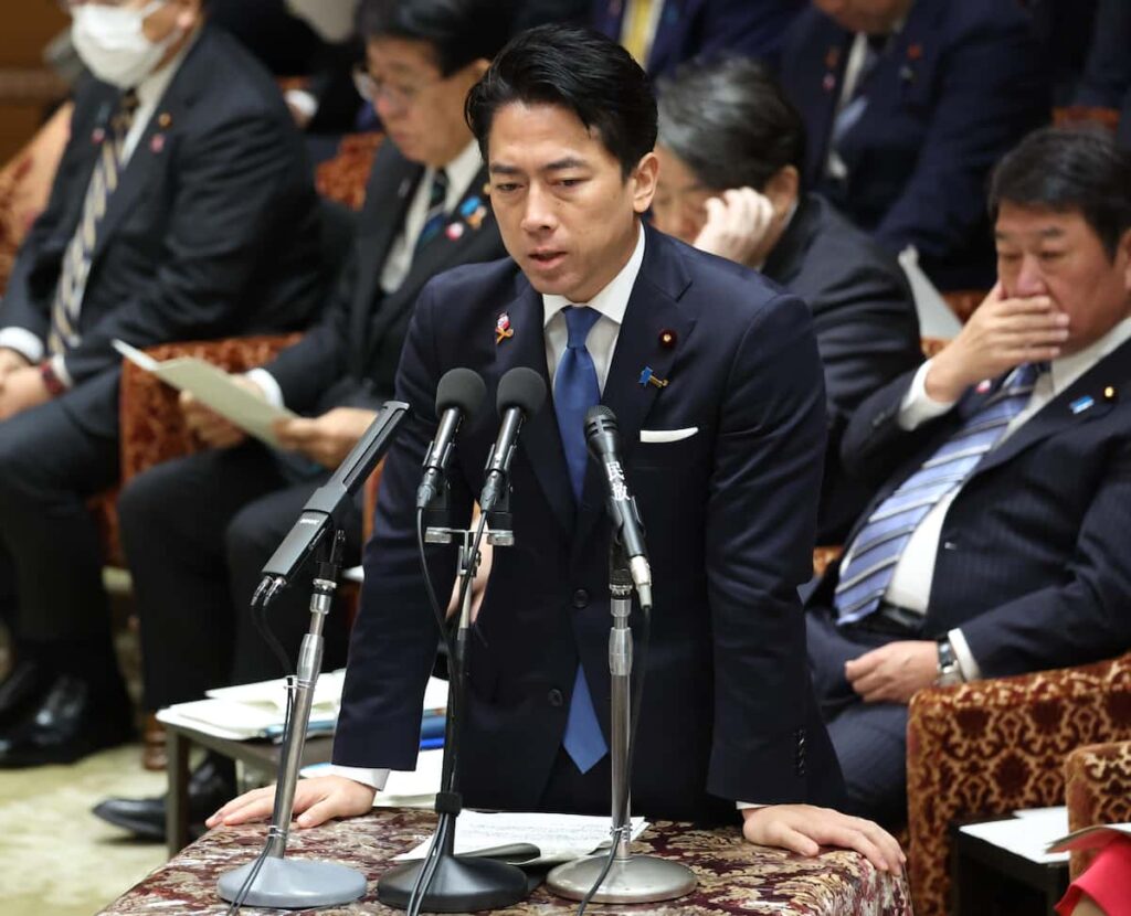 【産経新聞】 小泉防衛相「国民の命を守り抜く対応不可欠」　台湾有事の首相答弁に理解