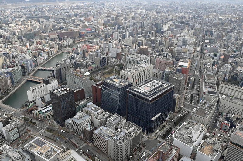 急浮上の副首都構想は「大阪ありき」か　「適地」九州の関心と不安