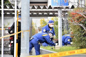 松戸の路上で男性刺殺か　千葉県警、関与疑いの人物を拘束