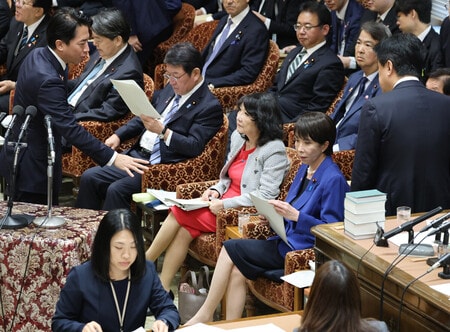 「政治とカネ」追及本格化へ　規制・裏金・疑惑、政権に試練