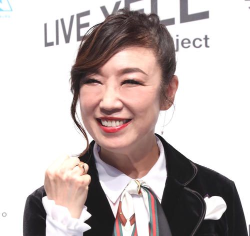 松任谷由実、自身の曲「恋人がサンタクロース」は「どうして『は』じゃなくて『が』なのか」林修先生に解説を求める