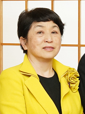 福島瑞穂「自己中解散、暴走解散、全部放り出し解散、統一隠し解散、あと」　記者「いや結局どれだよ」