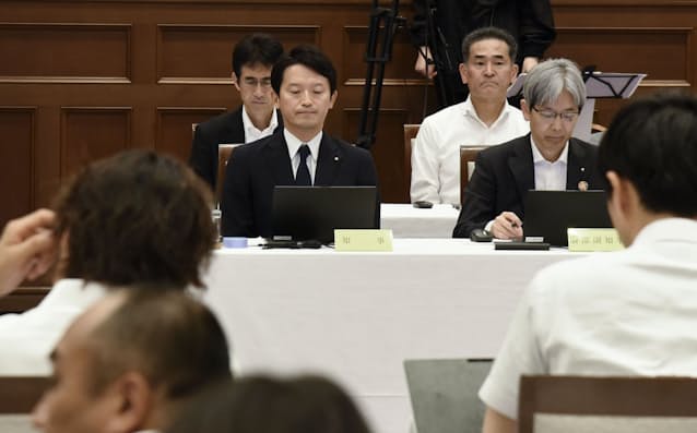 兵庫県斎藤知事不起訴について神戸新聞「疑惑は深まった」