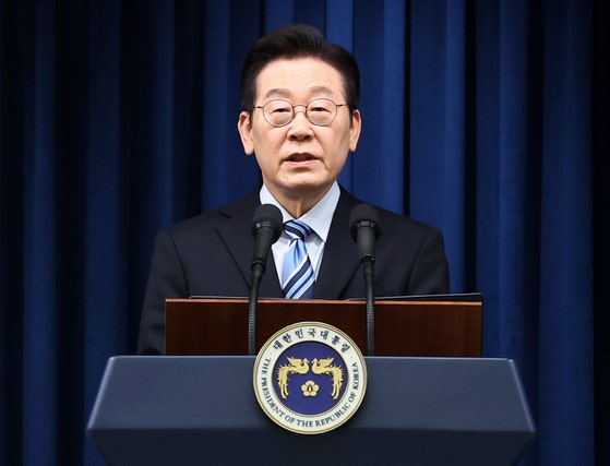 <丶｀∀´>　前大統領を無罪にした裁判官を有罪にするﾆﾀﾞ　K三権分立誇らしいﾆﾀﾞ