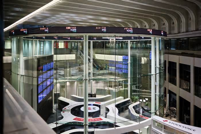 【速報】 日経平均の下落率３％超す、財政懸念で長期金利上昇