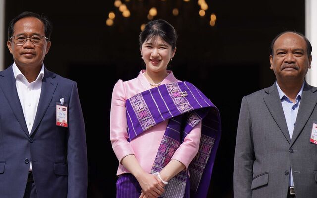 【毎日新聞世論調査】愛子さまなら女性天皇でもいいと思う。ラオス公務によって天皇待望論が再燃　「愛子さまの存在感は、今後さらに増し…」