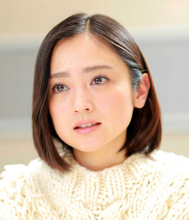 【芸能】安達祐実　４４歳の最新姿「ぇーーーーー！！！」「声出た」「なんなの」「まって」「ワオ」