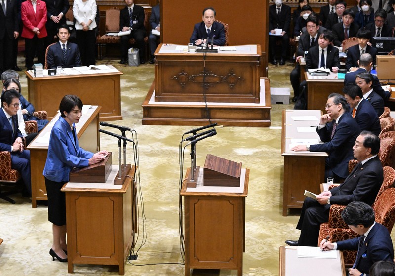 【高市首相の発言をめぐる日中の動きについて どう思う？】→→→ 78％が「冷静に見たい」