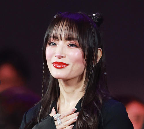 浜崎あゆみ、上海公演中止を発表「急遽中止の要請を受け…まだ信じられず、言葉になりません」