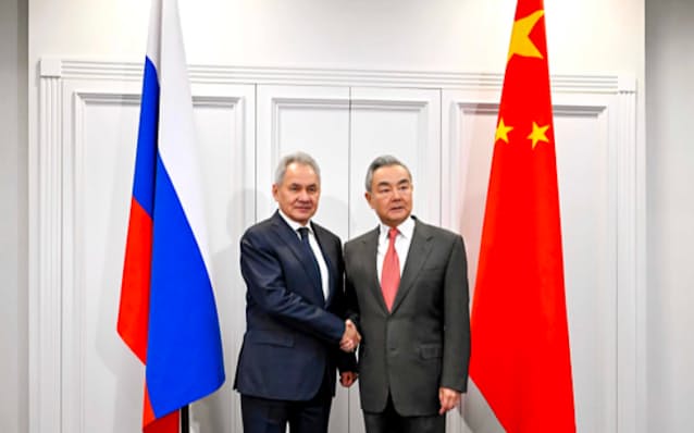 中国とロシア「日本の軍国主義復活を図るたくらみに断固反撃する」