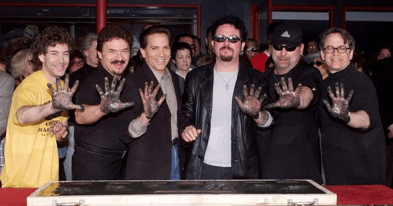 ＴＯＴＯのボーカリストが認知症のため歌唱不可能に　「アフリカ」「ロザーナ」など大ヒット曲生む